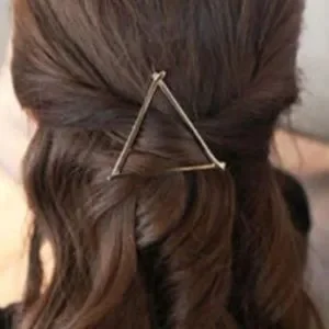 Urban Outfitters | Accessories | Minimalist Triangle 3  display picture 3